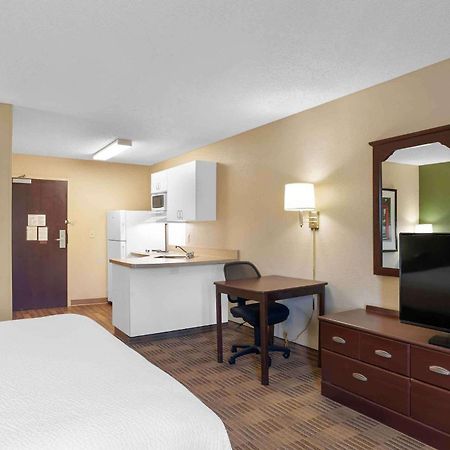 Extended Stay America Select Suites - Jacksonville - Lenoir Avenue East Exterior photo