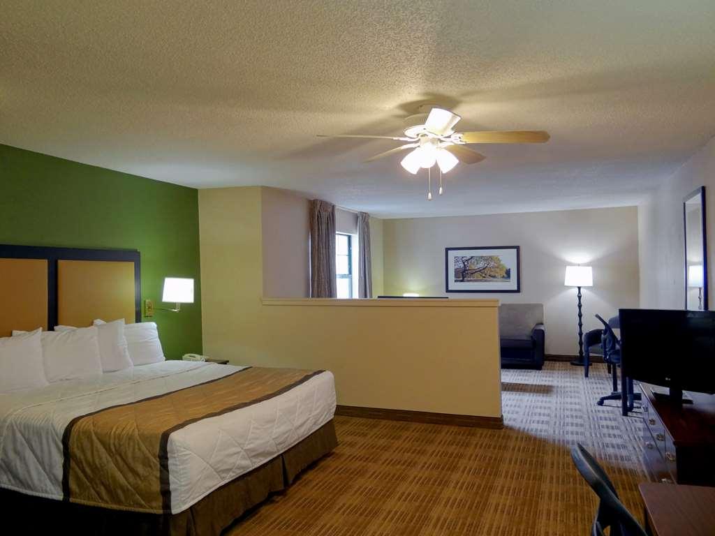 Extended Stay America Select Suites - Jacksonville - Lenoir Avenue East Room photo