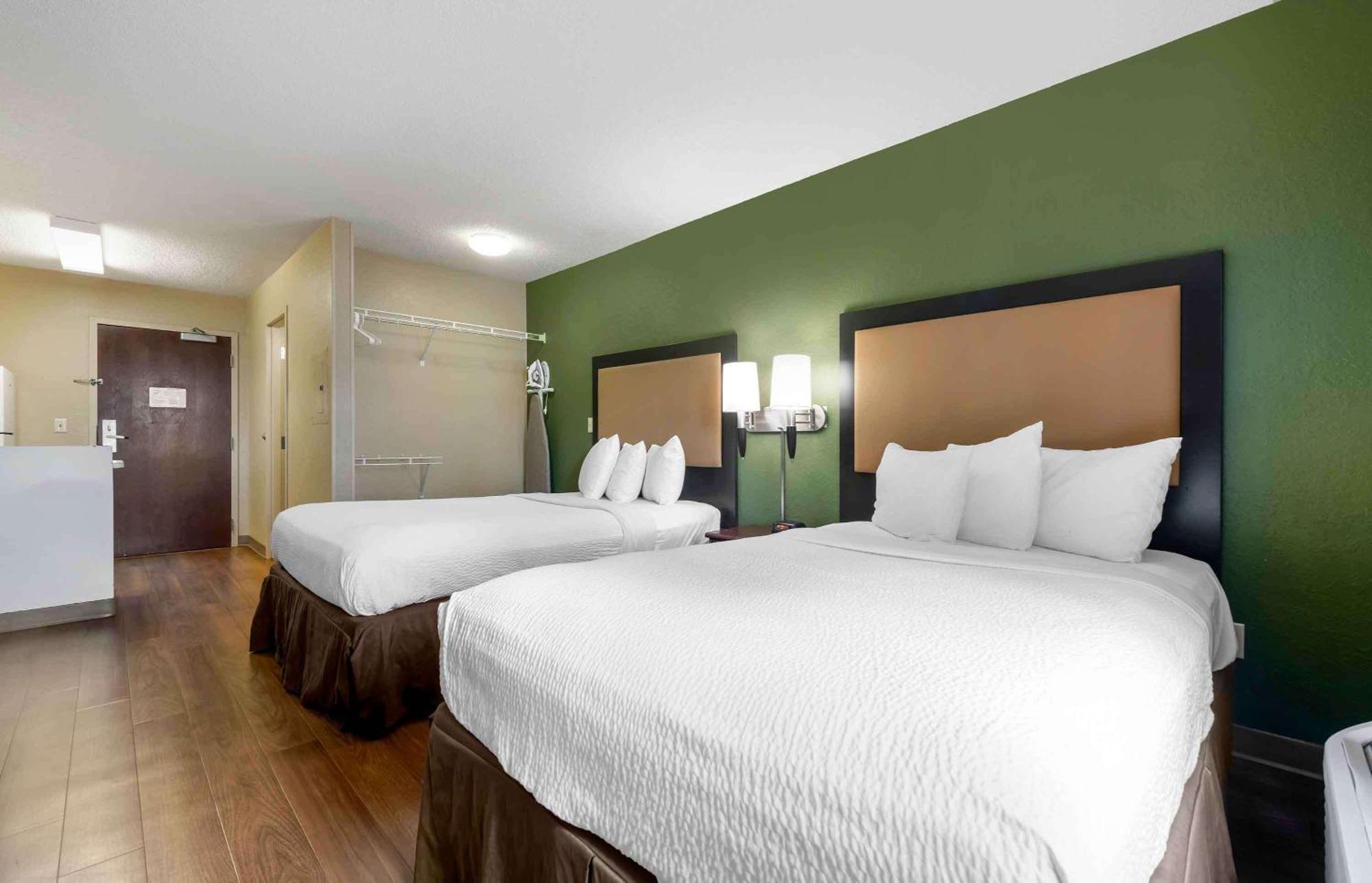 Extended Stay America Select Suites - Jacksonville - Lenoir Avenue East Exterior photo